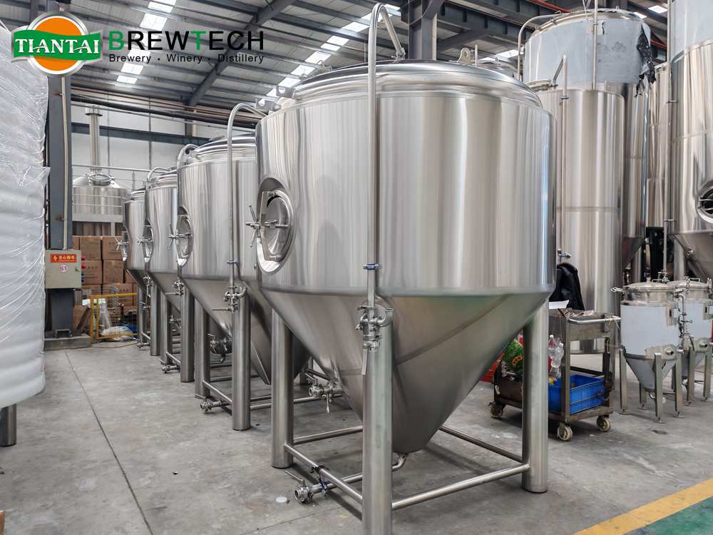 Custom 3000L Fermenter Project 